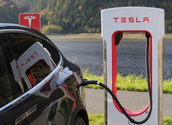 comprare azioni tesla
