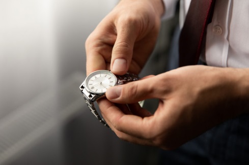 Rolex investire in dipinti e gioielli investimenti redditizi a lungo termine