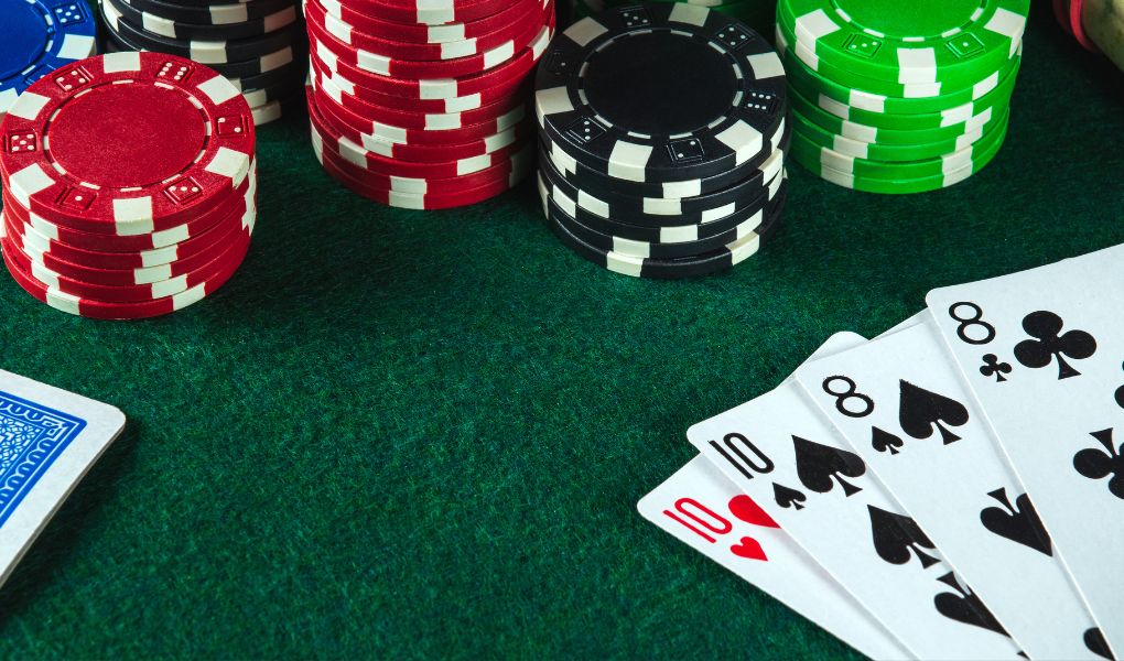 Le regole fondamentali su come si gioca a Poker